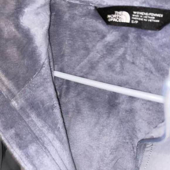 North Face Windwall Zipper Jacket Gray with plush interior - Picture 4 of 4